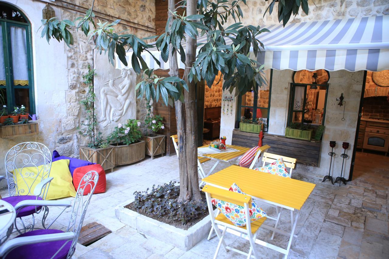 Hotel Cicekli Konak à Antakya Extérieur photo