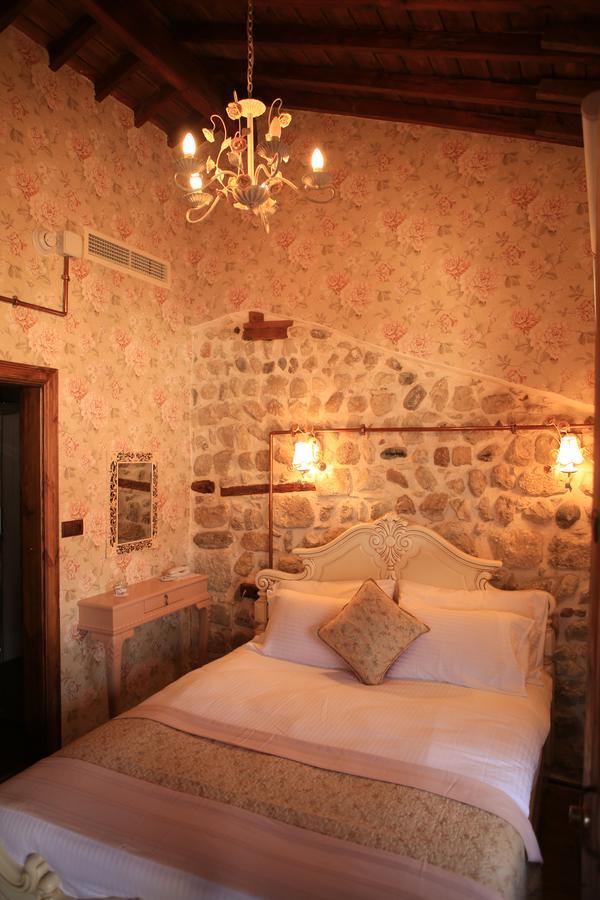 Hotel Cicekli Konak à Antakya Extérieur photo