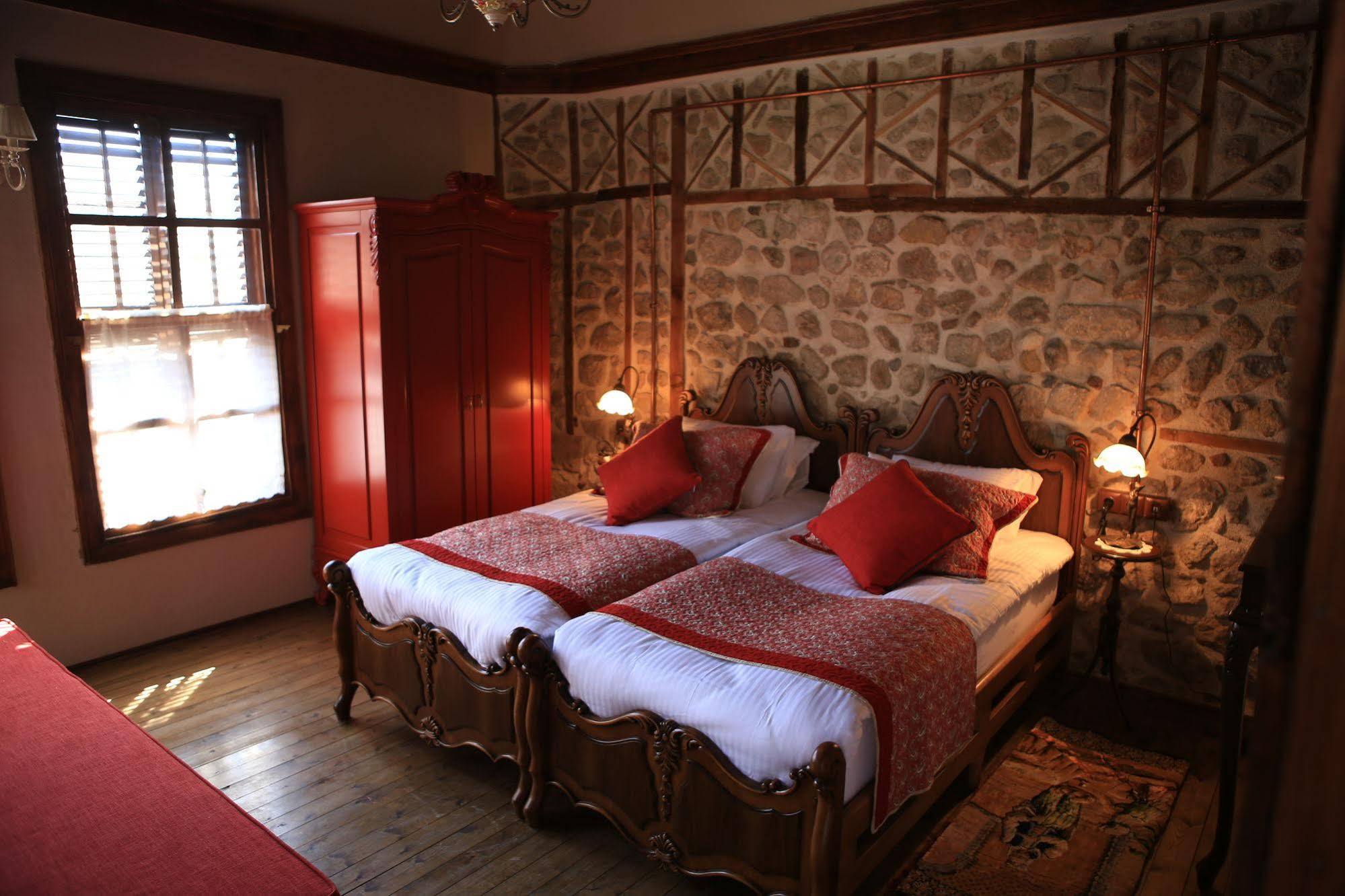 Hotel Cicekli Konak à Antakya Extérieur photo