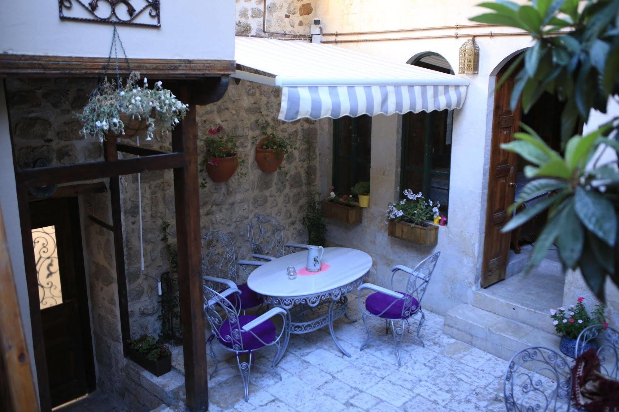 Hotel Cicekli Konak à Antakya Extérieur photo